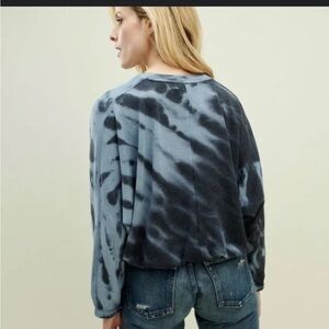 Splendid French terry tie dye sweatshirt size Large